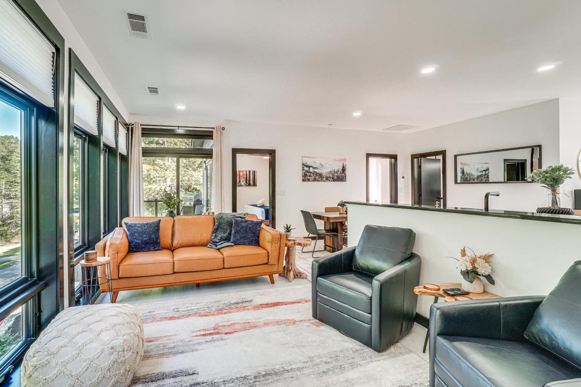 Luxury Modern Home On Golf Course With Game Room! Helen Exterior photo